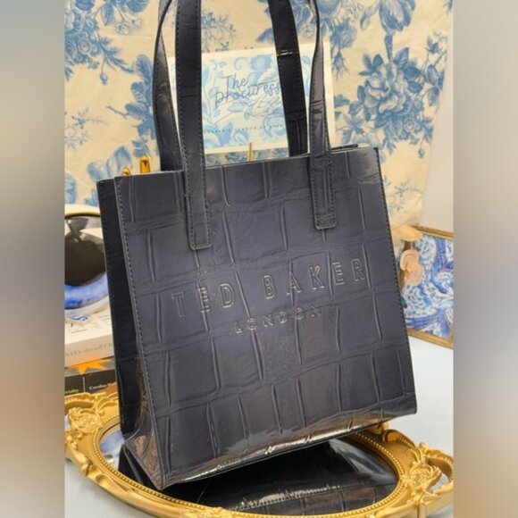 🆕 TED BAKER 🧿 NWOT REPTCON Navy Croc-Embossed Small Icon Tote Bag - Picture 3 of 15